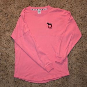 PINK VS long sleeve campus tee